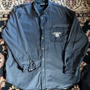 Men’s vintage Steelers button up. Size XL.